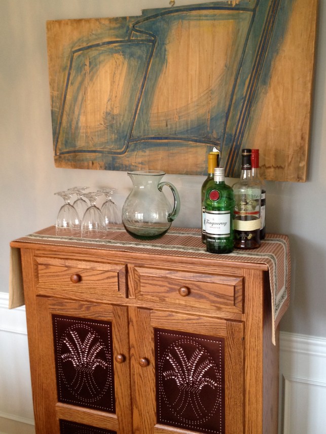 Pie safe and mini-bar. Pie safe and mini-bar.